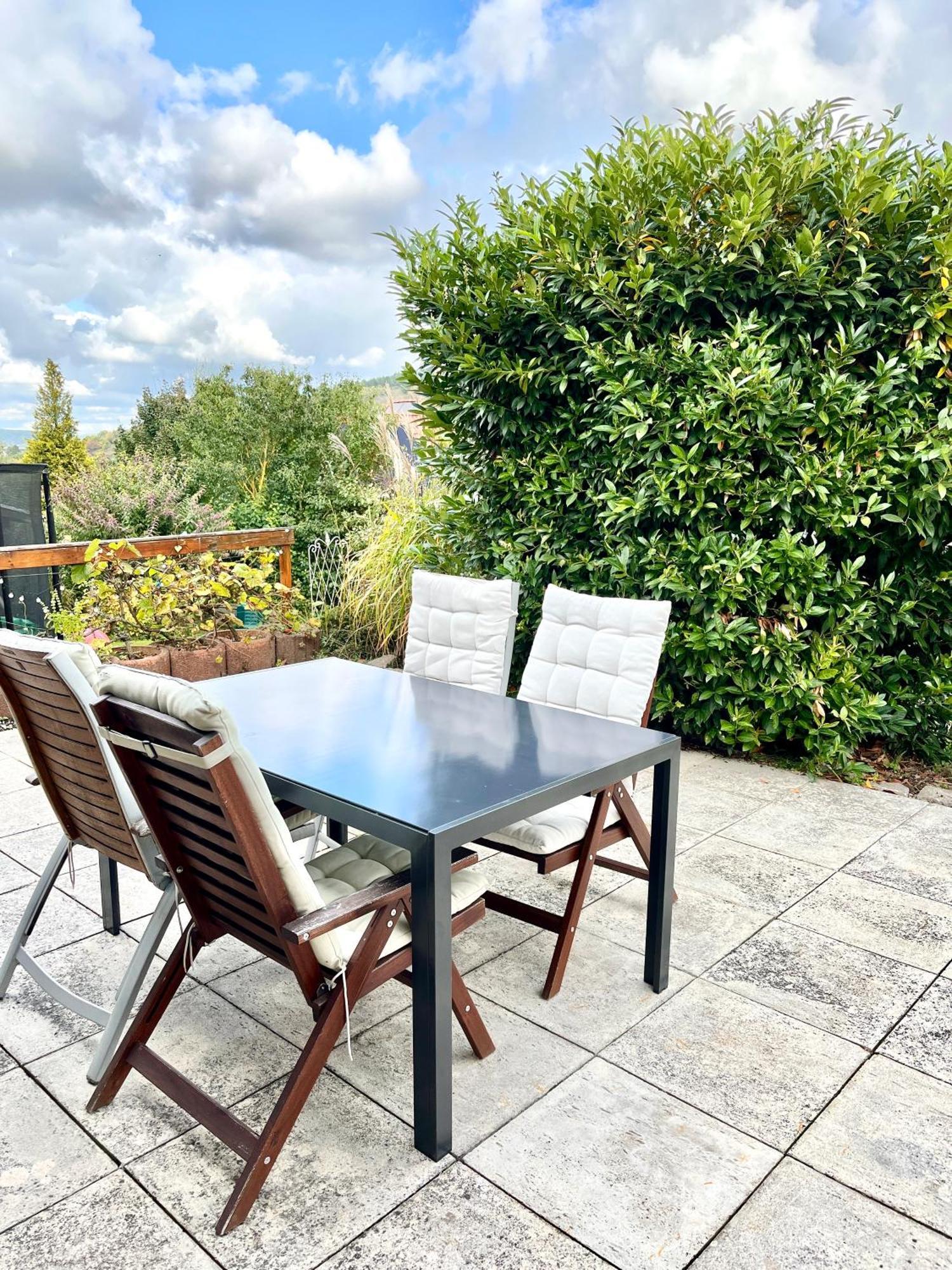 Ferienhaus Weinbergblick - Nahe Wuerzburg - 2 Schlafzimmer - Familienfreundlich - Terrasse Unterleinach Exteriör bild